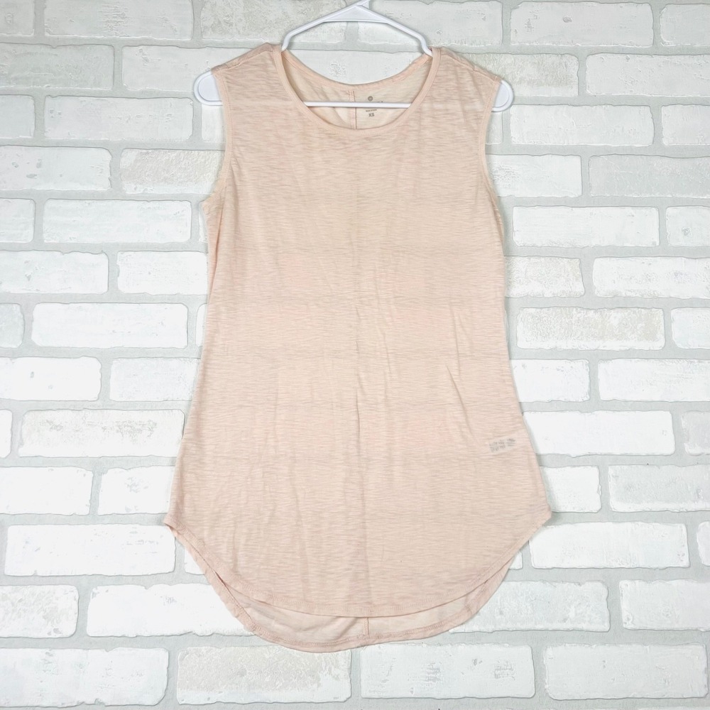 Athleta‎ XS Pale Pink Tank Top Sleeveless Relaxed Fit Casual Comfortable